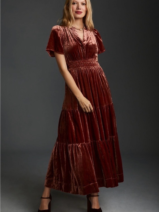 Anthropologie Dresses & Skirts - Anthropologie The Somerset Velvet Maxi Dress in Deep Auburn - M